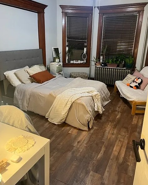 110 University Blvd student rental img