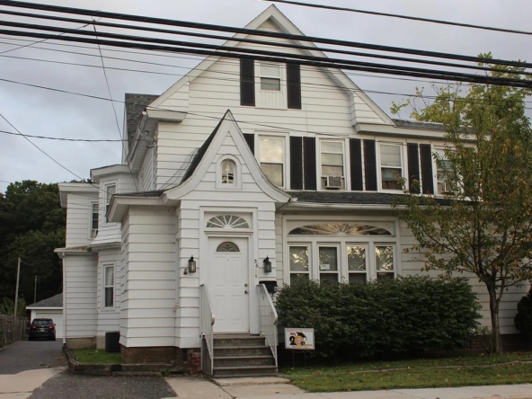 Rental property for Rowan students image of 36 S Main St in Glassboro NJ